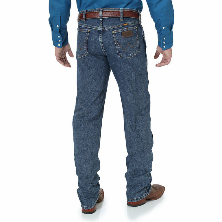 Wrangler® Cowboy Cut® Advanced Comfort Regular Fit Mid Tint Jean - El ...