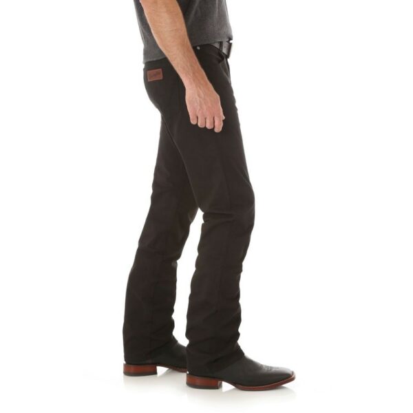 black wrangler retro jeans