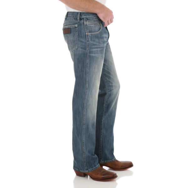 Wrangler Retro® Relaxed Fit Blue Jean – El Nuevo Rancho Grande