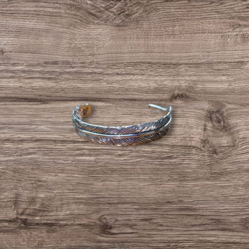 Toro Loco Unisex Bracelet Elegant Chiseled Cuff - Silver Tone